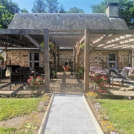 Domaine Des Etangs De Taysse Hotel Espagnac Exterior photo