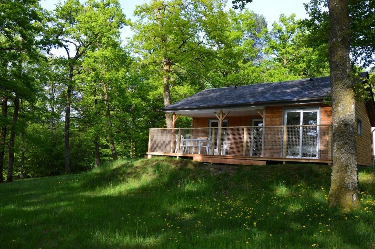 Domaine Des Etangs De Taysse Hotel Espagnac Exterior photo