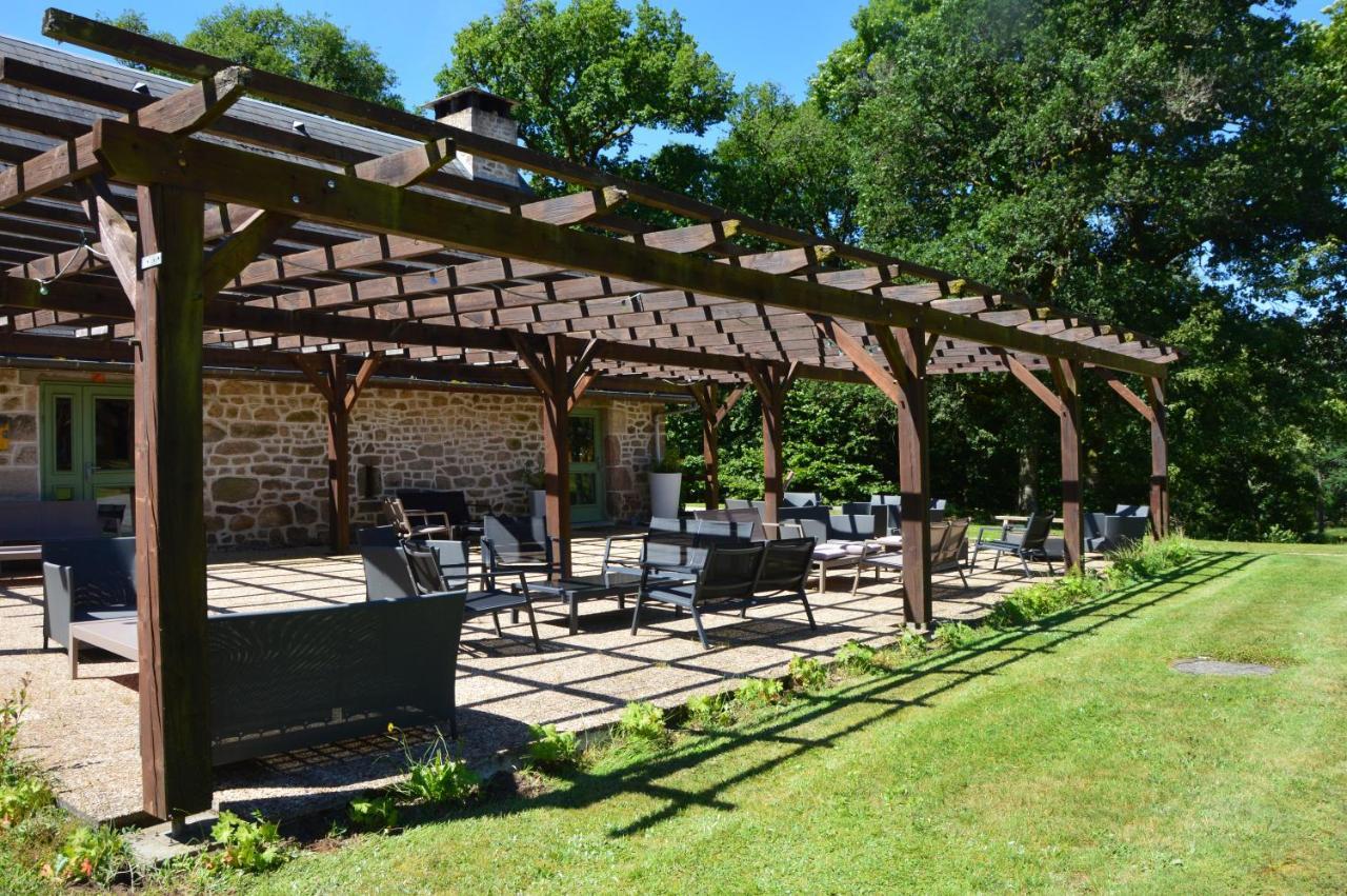 Domaine Des Etangs De Taysse Hotel Espagnac Exterior photo